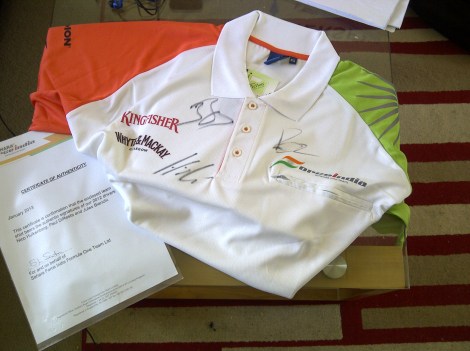 Force India team shirt signed by the 2012 drivers